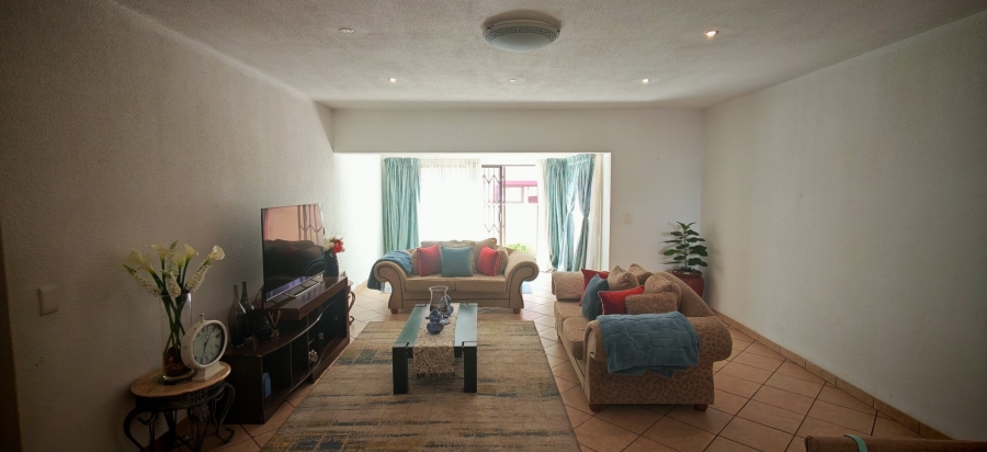 3 Bedroom Property for Sale in New Market Park Gauteng
