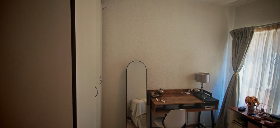 3 Bedroom Property for Sale in New Market Park Gauteng