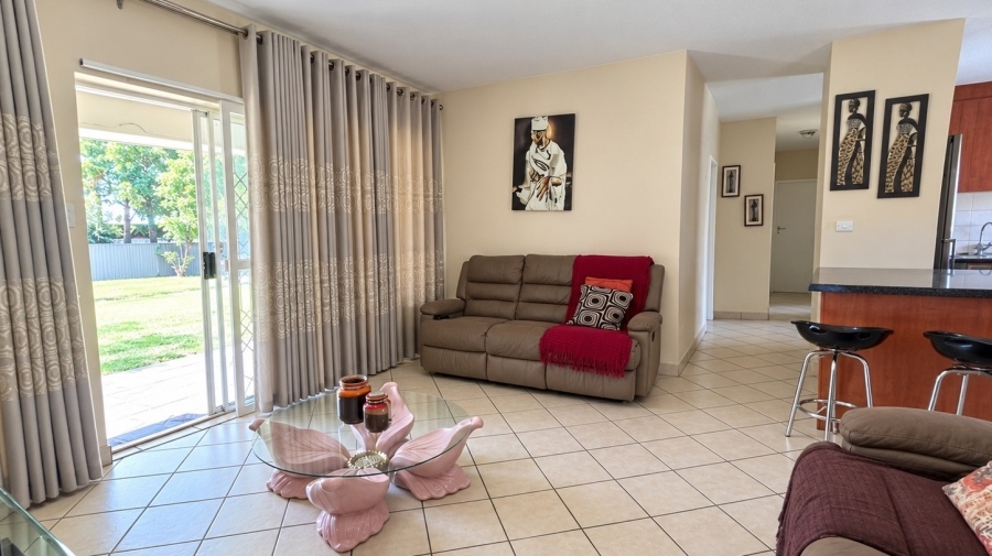 To Let 3 Bedroom Property for Rent in Country View Gauteng