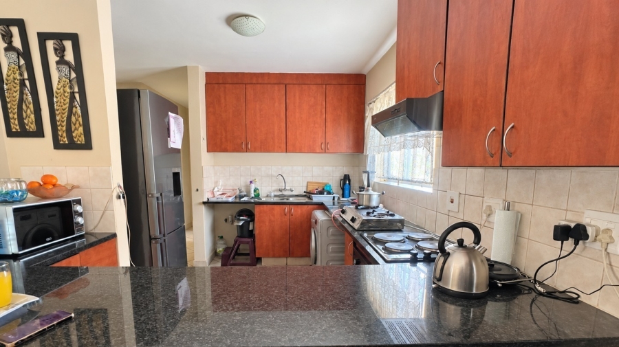 To Let 3 Bedroom Property for Rent in Country View Gauteng