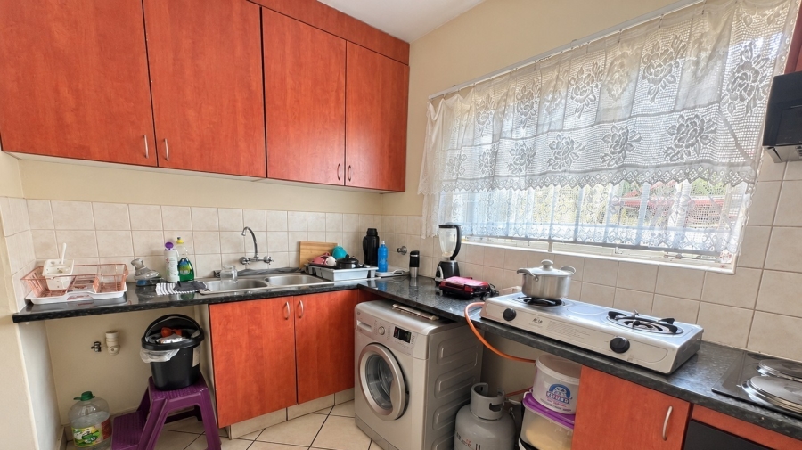 To Let 3 Bedroom Property for Rent in Country View Gauteng