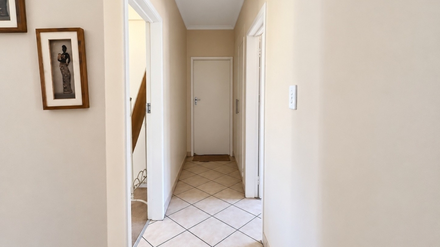 To Let 3 Bedroom Property for Rent in Country View Gauteng