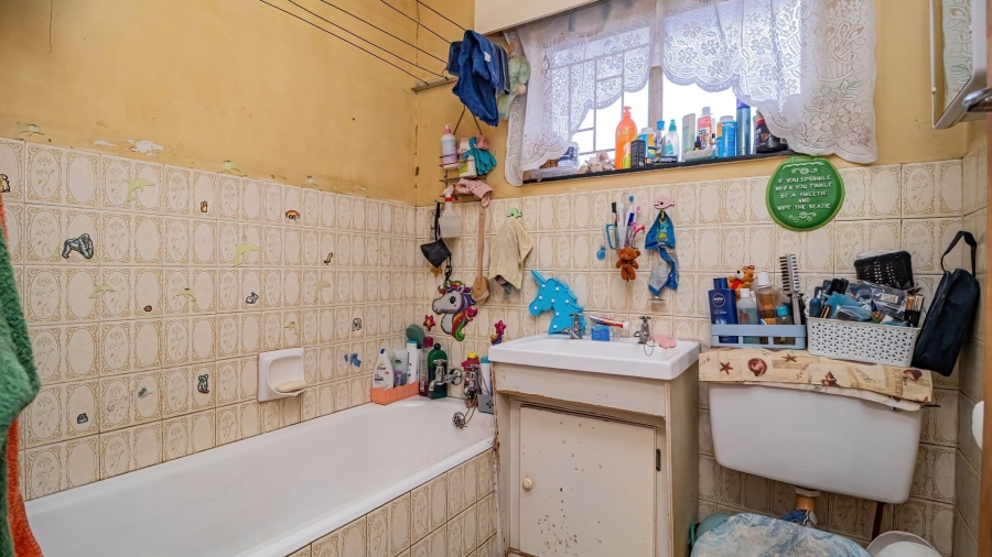 4 Bedroom Property for Sale in Birch Acres Gauteng