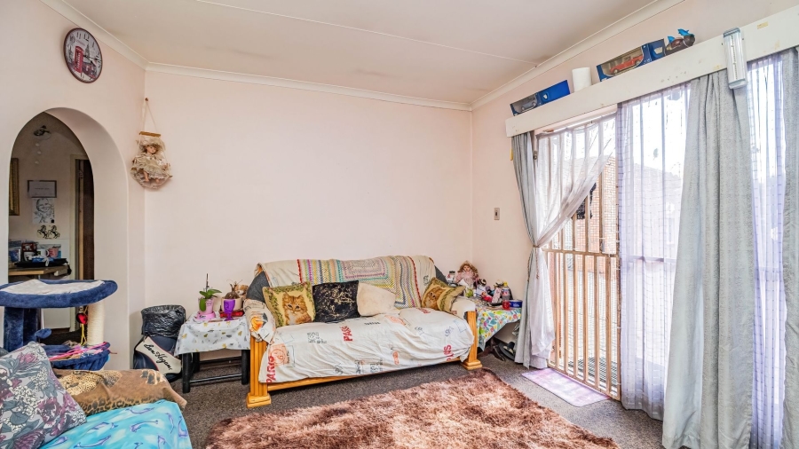 4 Bedroom Property for Sale in Birch Acres Gauteng