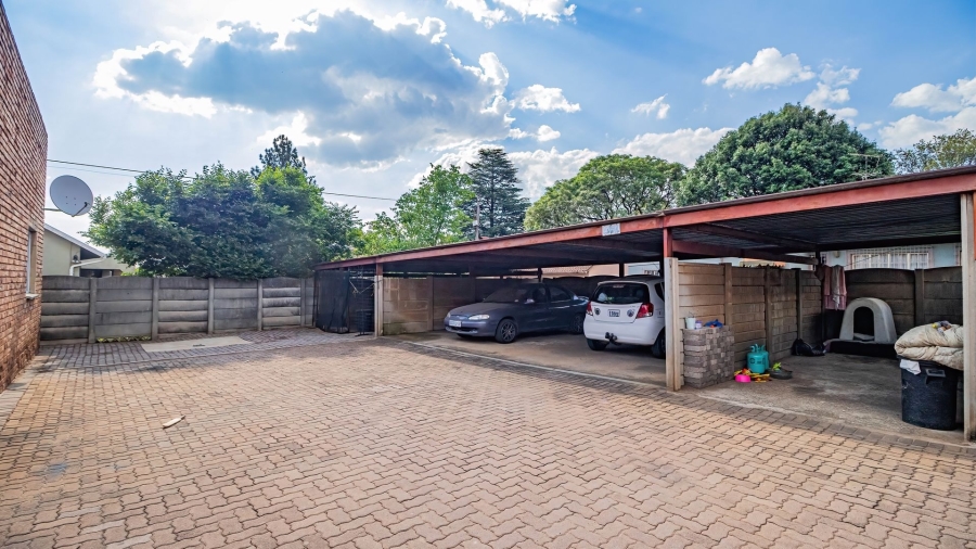 4 Bedroom Property for Sale in Birch Acres Gauteng
