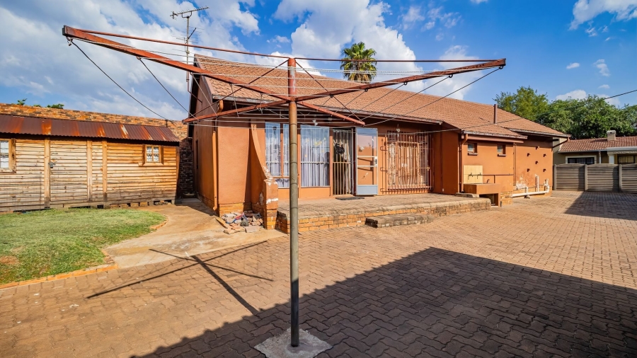 4 Bedroom Property for Sale in Birch Acres Gauteng