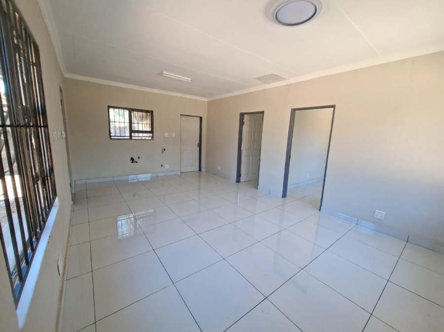 To Let 5 Bedroom Property for Rent in Wierda Park Gauteng