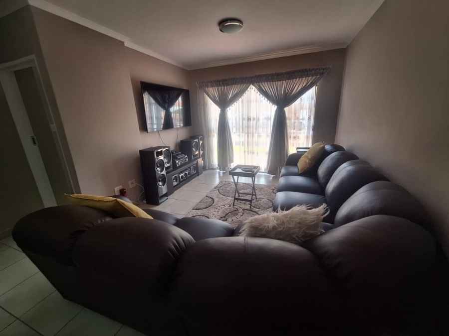 2 Bedroom Property for Sale in Montana Gauteng