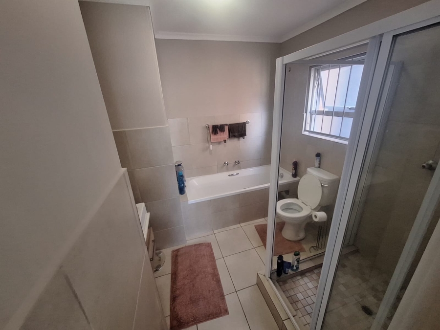 2 Bedroom Property for Sale in Montana Gauteng