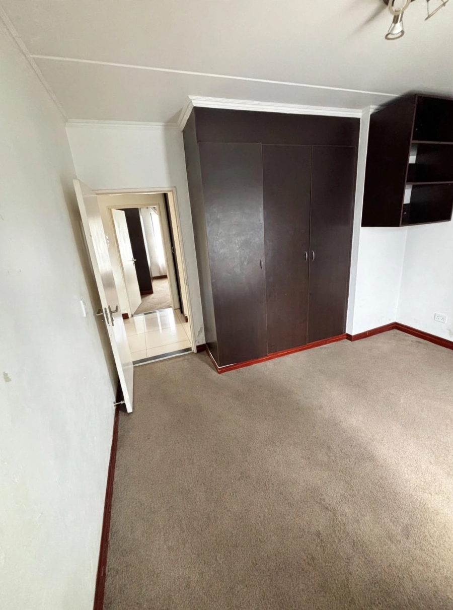 2 Bedroom Property for Sale in Carlswald Gauteng