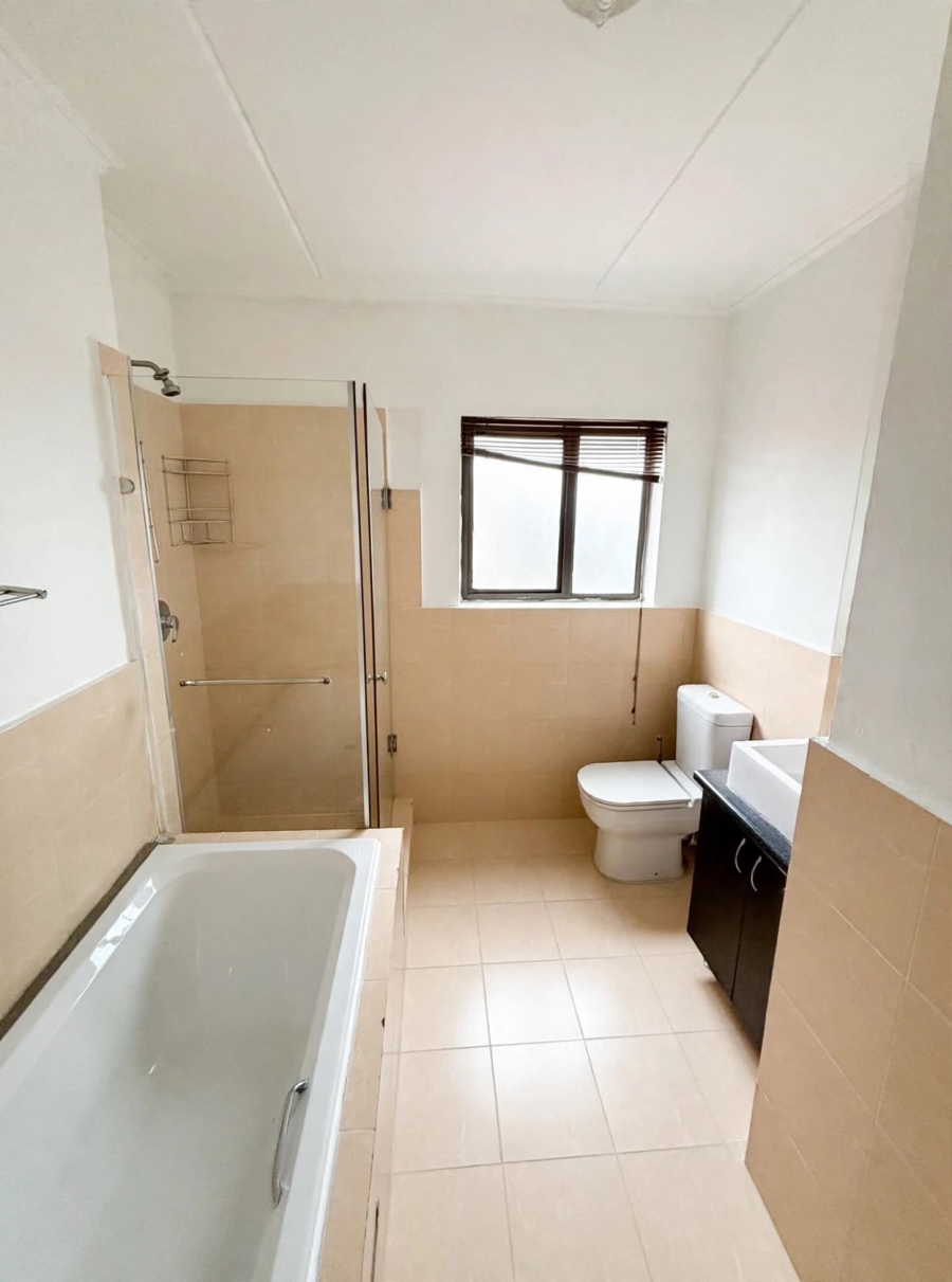 2 Bedroom Property for Sale in Carlswald Gauteng