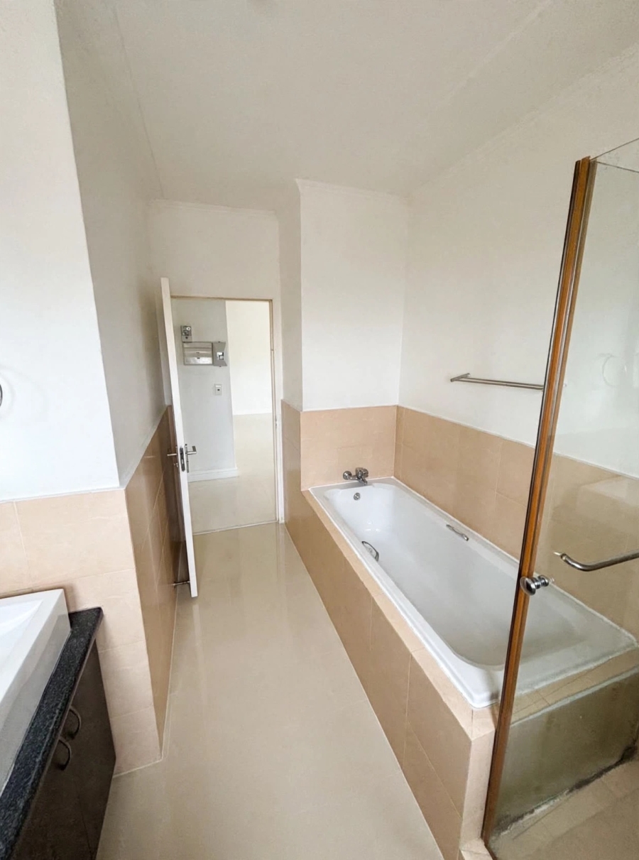 2 Bedroom Property for Sale in Carlswald Gauteng
