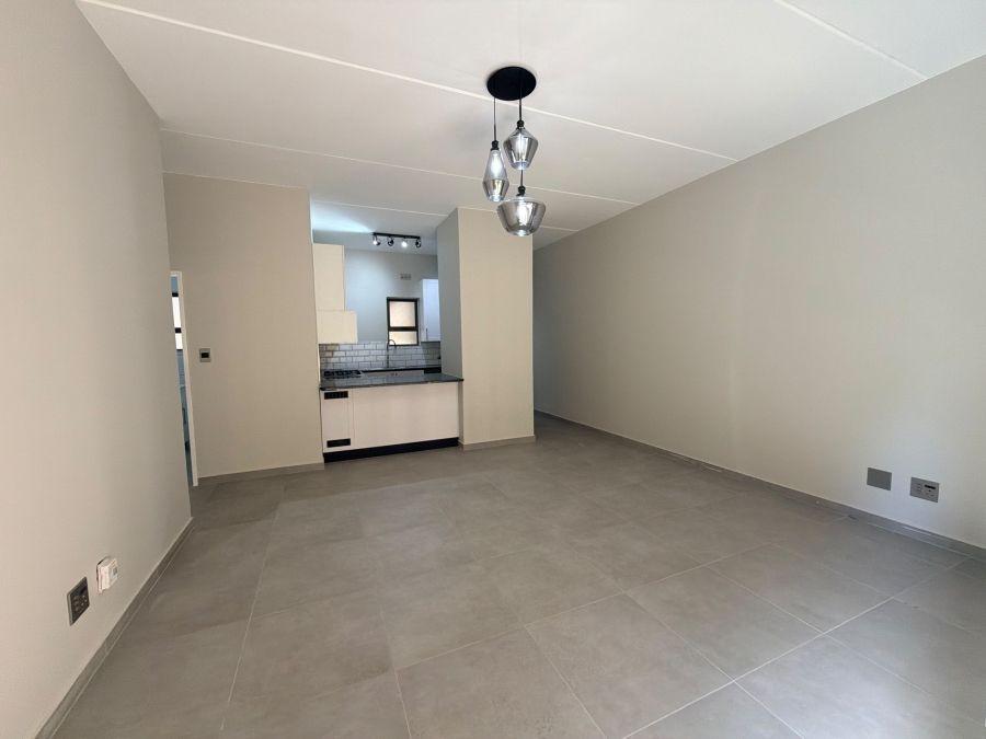To Let 2 Bedroom Property for Rent in Lonehill Gauteng