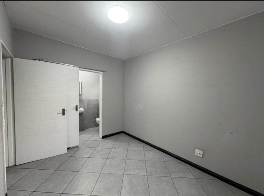 To Let 2 Bedroom Property for Rent in Norton Home Estate AH Gauteng