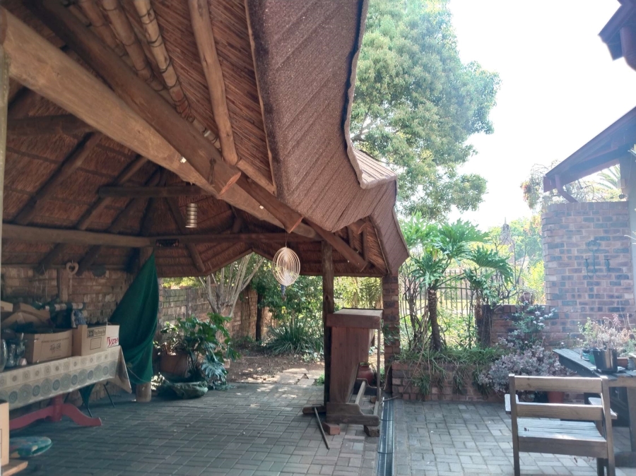4 Bedroom Property for Sale in Kwaggasrand Gauteng