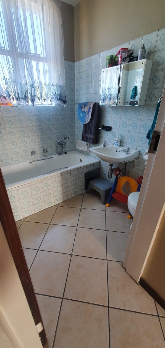 3 Bedroom Property for Sale in Rietfontein Gauteng