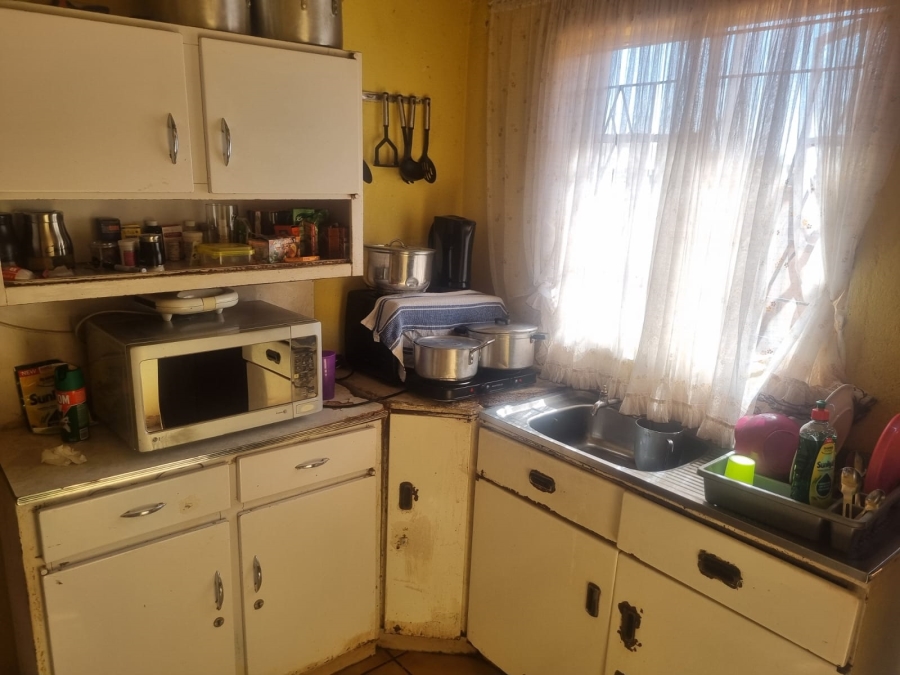 2 Bedroom Property for Sale in Mabopane Unit B Gauteng