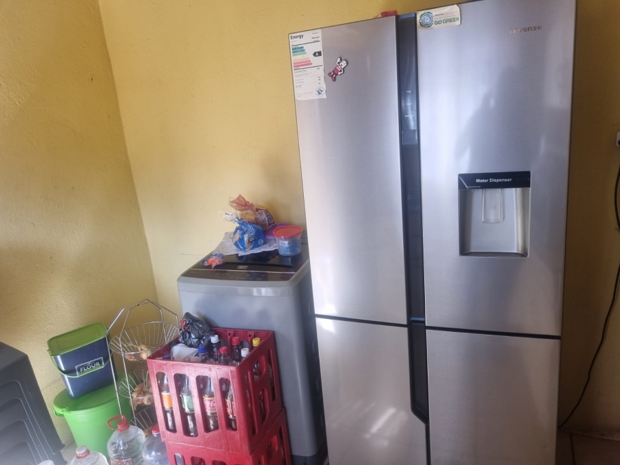 2 Bedroom Property for Sale in Mabopane Unit B Gauteng
