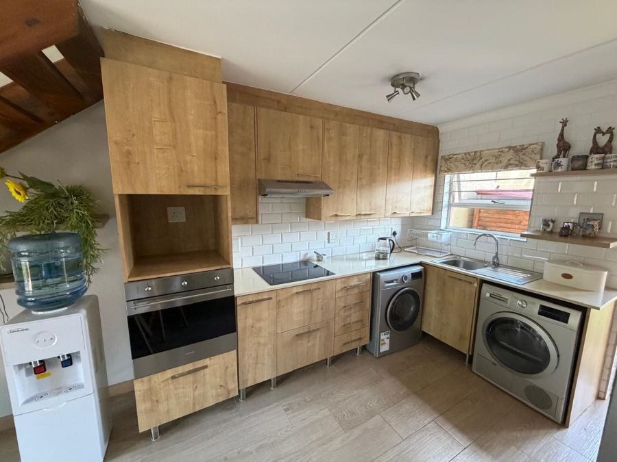 To Let 2 Bedroom Property for Rent in Sunninghill Gauteng