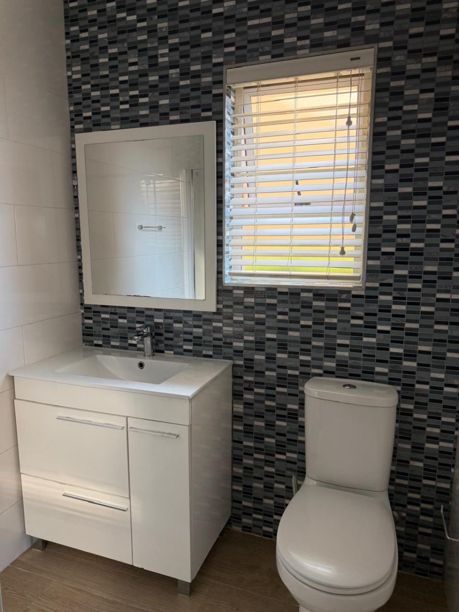 To Let 2 Bedroom Property for Rent in Sunninghill Gauteng