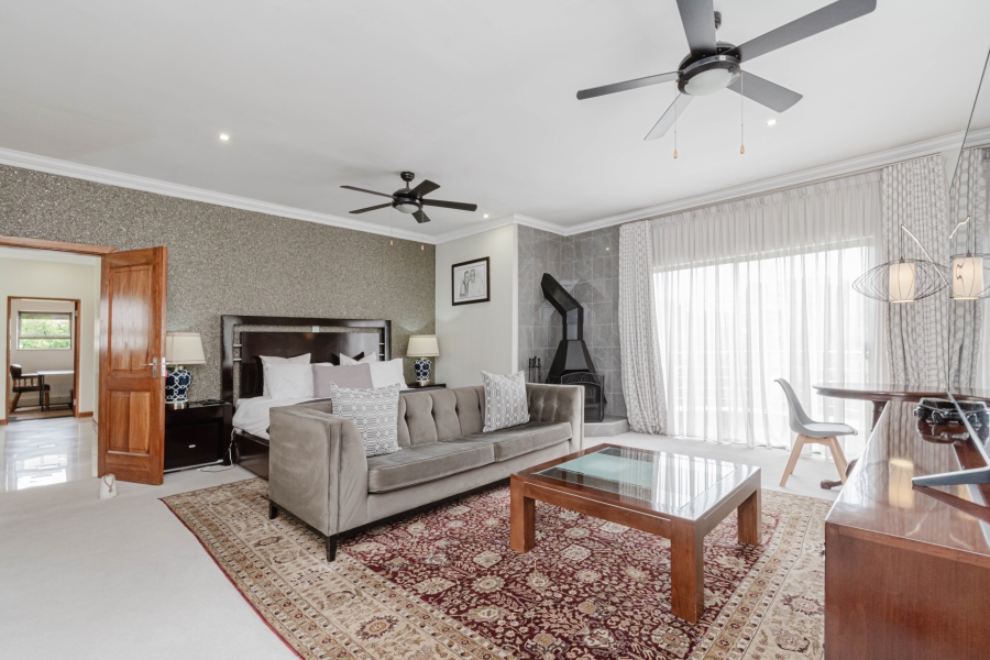To Let 4 Bedroom Property for Rent in Bryanston Gauteng