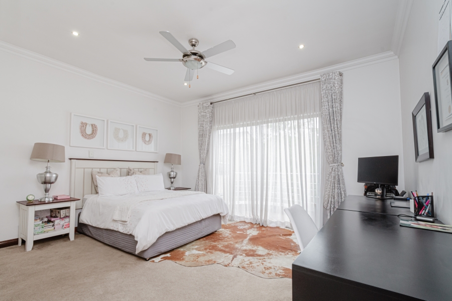 To Let 4 Bedroom Property for Rent in Bryanston Gauteng