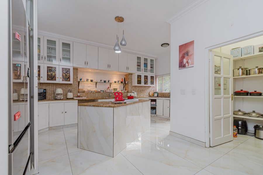 To Let 3 Bedroom Property for Rent in Blue Valley Golf Estate Gauteng