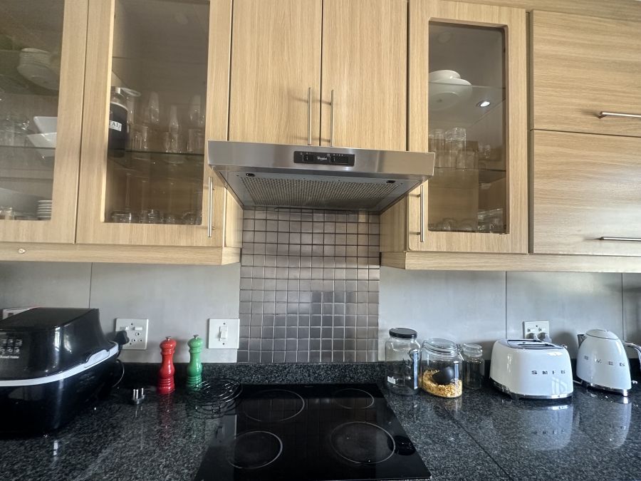 2 Bedroom Property for Sale in Noordwyk Gauteng