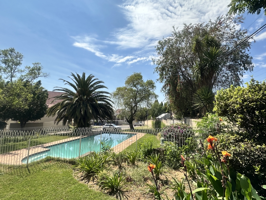 2 Bedroom Property for Sale in Noordwyk Gauteng