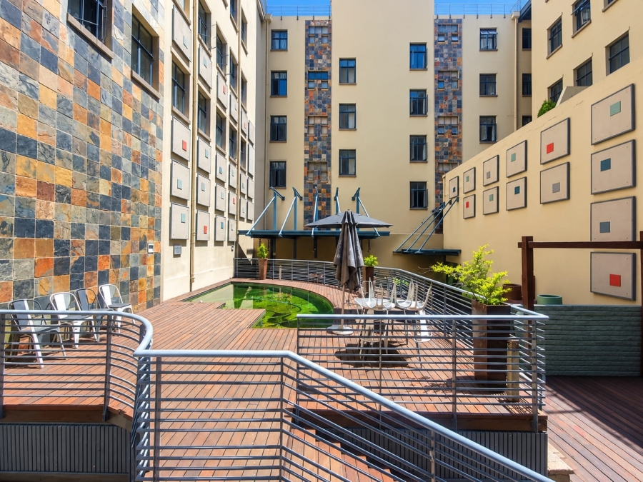 1 Bedroom Property for Sale in Marshalltown Gauteng