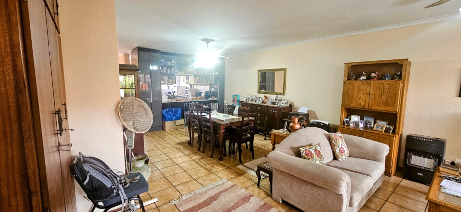 2 Bedroom Property for Sale in Three Rivers Gauteng