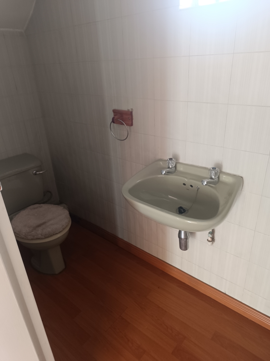 3 Bedroom Property for Sale in Corlett Gardens Gauteng