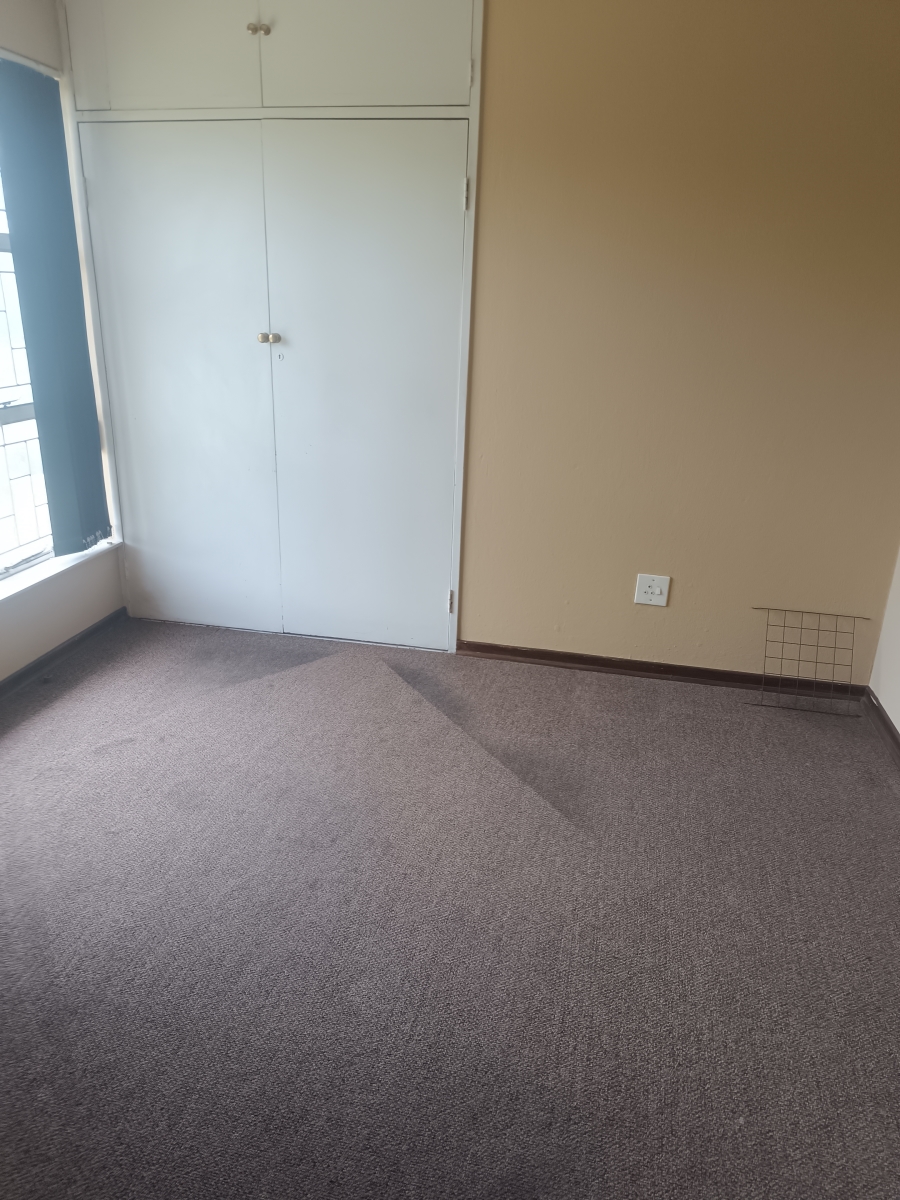 3 Bedroom Property for Sale in Corlett Gardens Gauteng