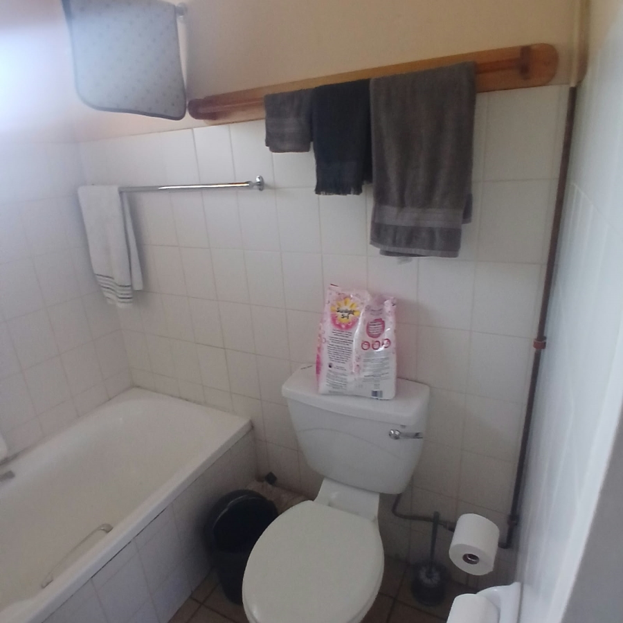 To Let 2 Bedroom Property for Rent in Kilner Park Gauteng