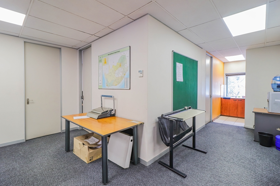 Commercial Property for Sale in Woodmead Gauteng