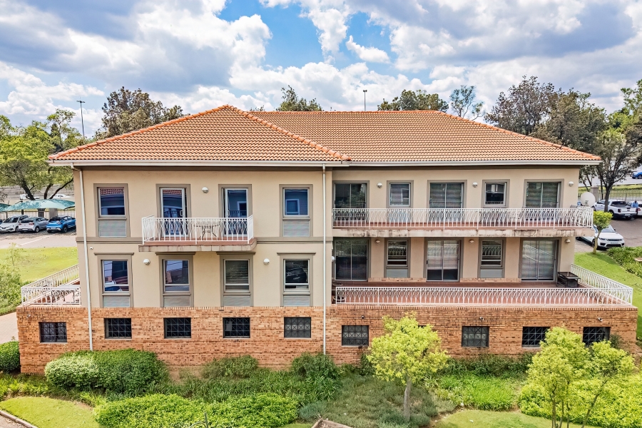 Commercial Property for Sale in Woodmead Gauteng