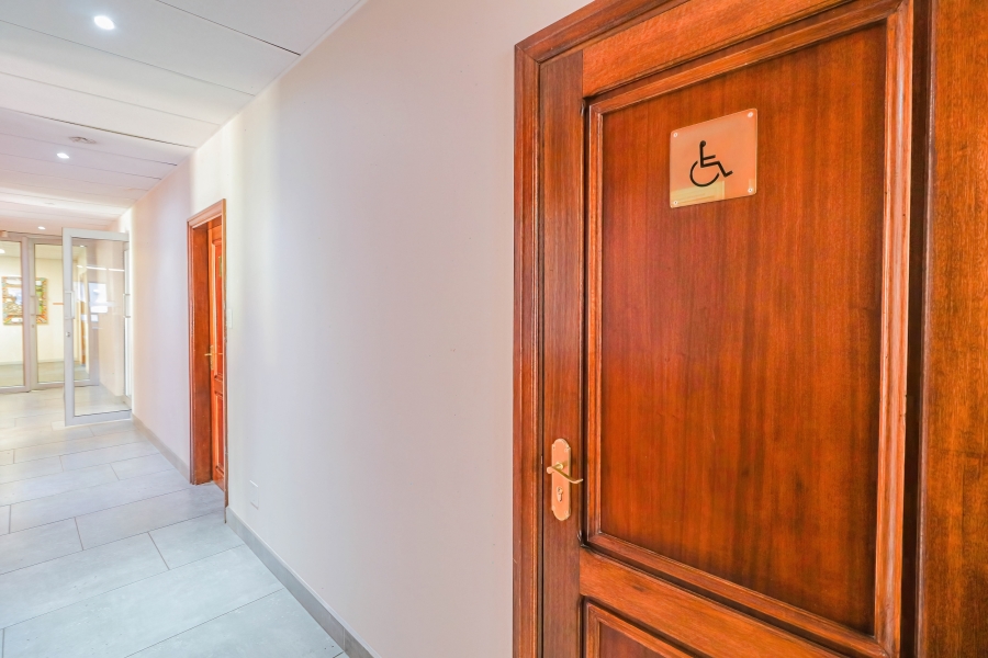Commercial Property for Sale in Woodmead Gauteng
