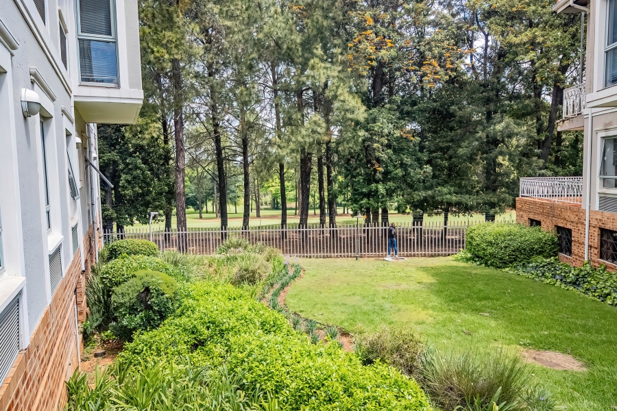 Commercial Property for Sale in Woodmead Gauteng
