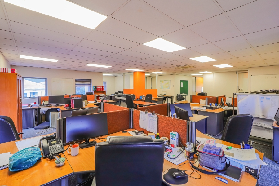 Commercial Property for Sale in Woodmead Gauteng