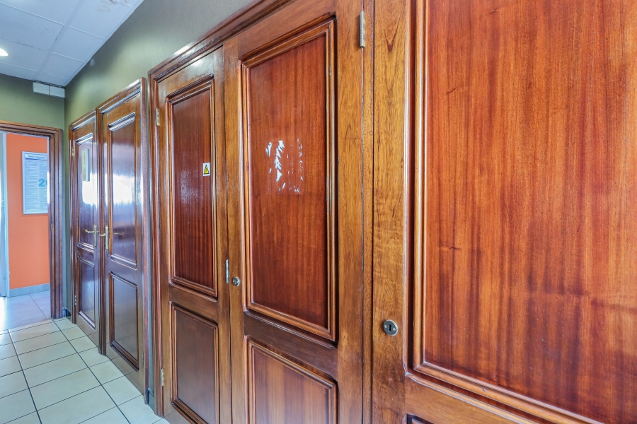 Commercial Property for Sale in Woodmead Gauteng