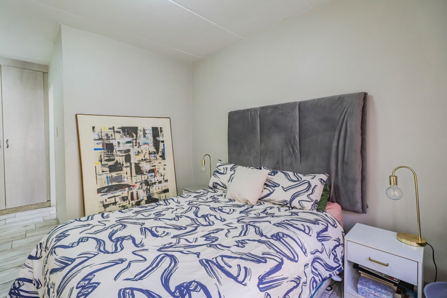 To Let 3 Bedroom Property for Rent in Sonneglans Gauteng