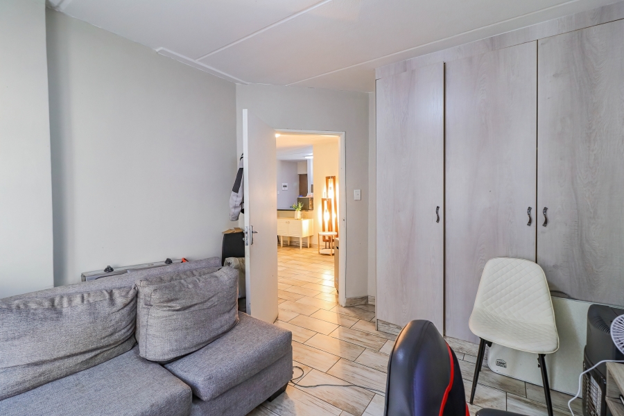 To Let 3 Bedroom Property for Rent in Sonneglans Gauteng