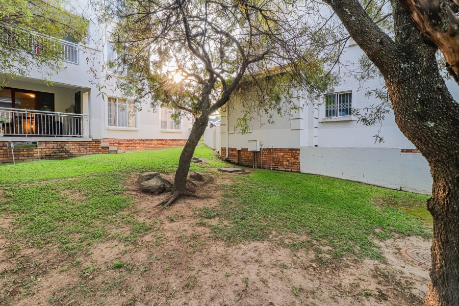To Let 3 Bedroom Property for Rent in Sonneglans Gauteng
