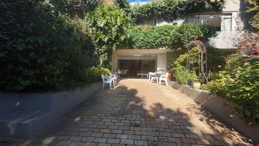 4 Bedroom Property for Sale in Illovo Gauteng