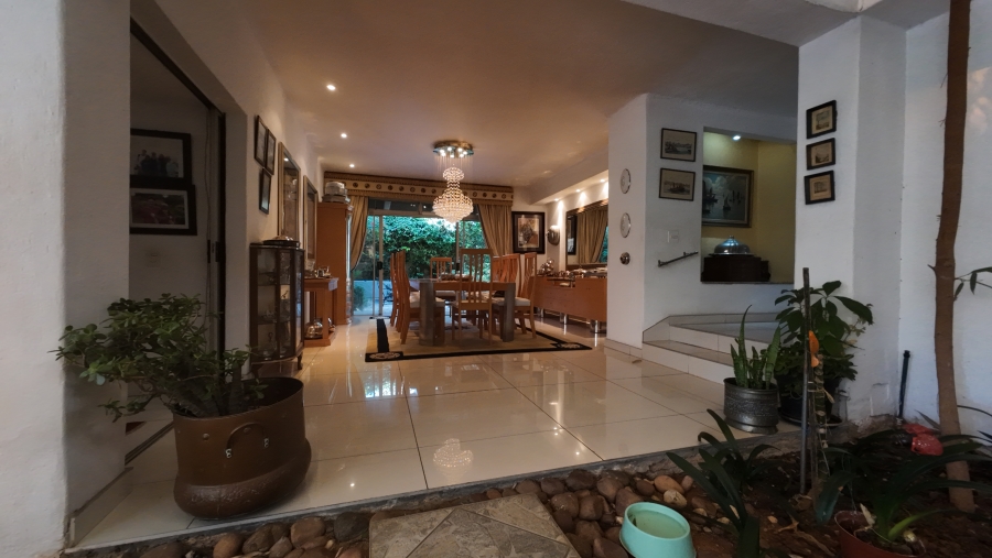 4 Bedroom Property for Sale in Illovo Gauteng