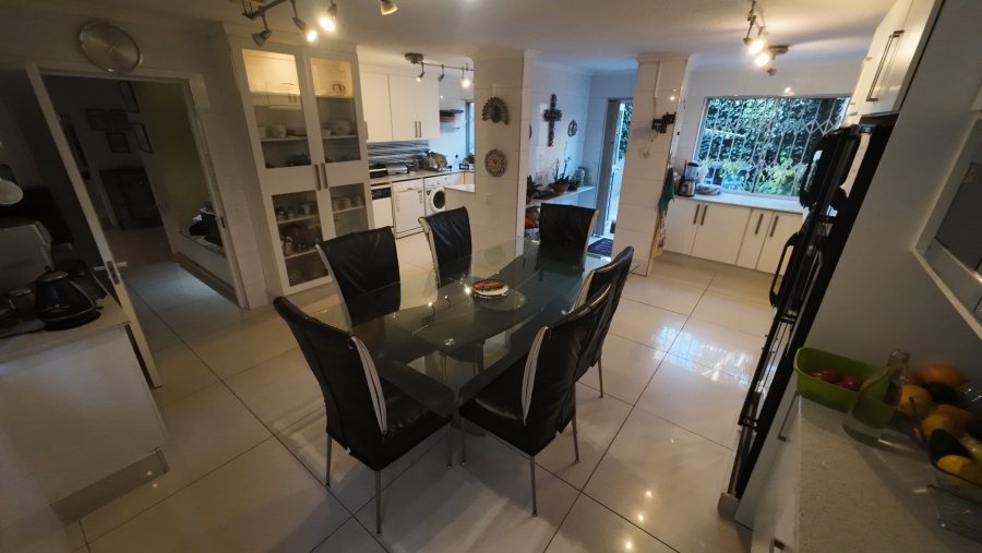 4 Bedroom Property for Sale in Illovo Gauteng