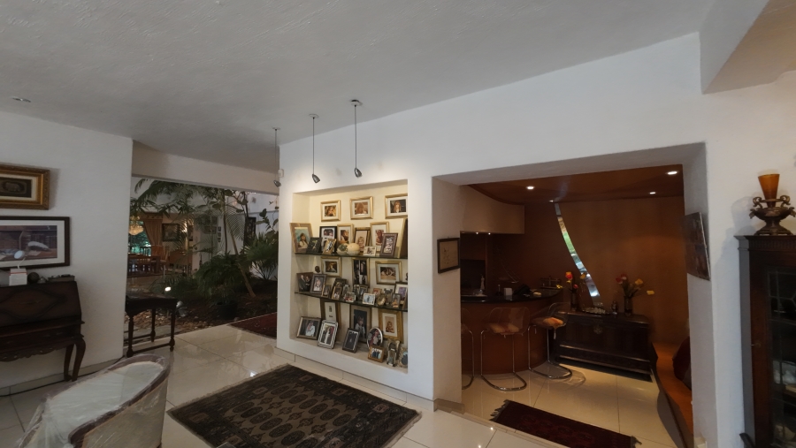4 Bedroom Property for Sale in Illovo Gauteng