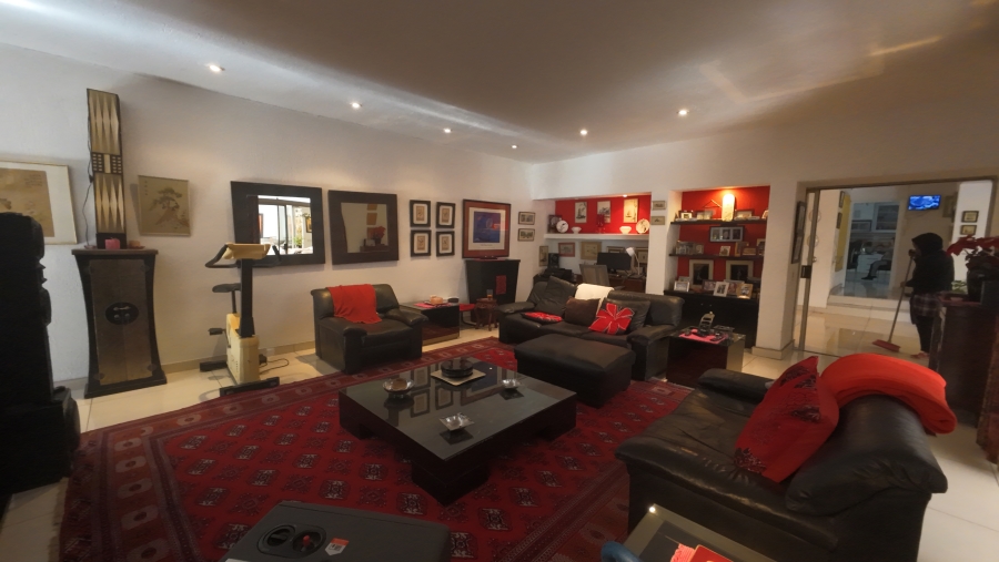 4 Bedroom Property for Sale in Illovo Gauteng