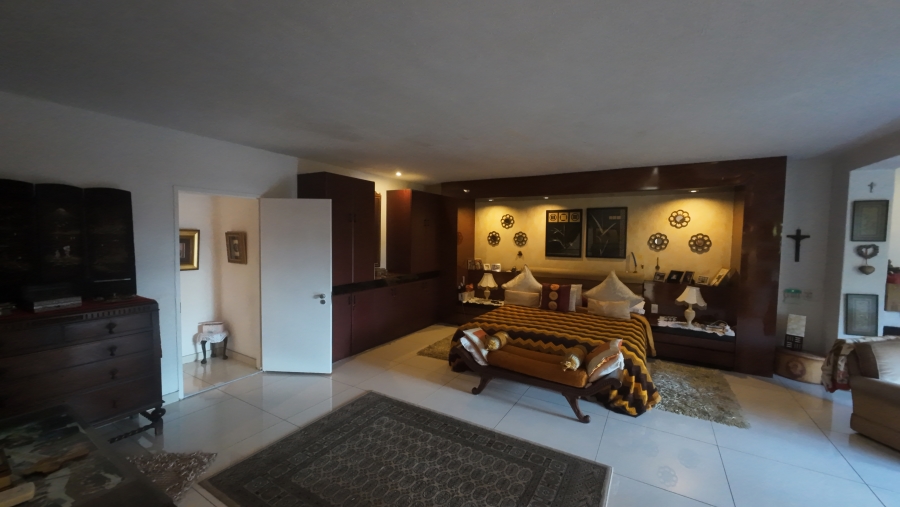 4 Bedroom Property for Sale in Illovo Gauteng