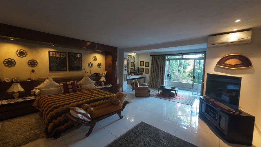 4 Bedroom Property for Sale in Illovo Gauteng